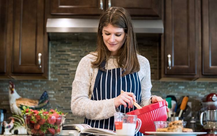 Ashley Lunn makes strawberry crumb bars with fresh-picked strawberries. Photo courtesy of Ashley Lunn.