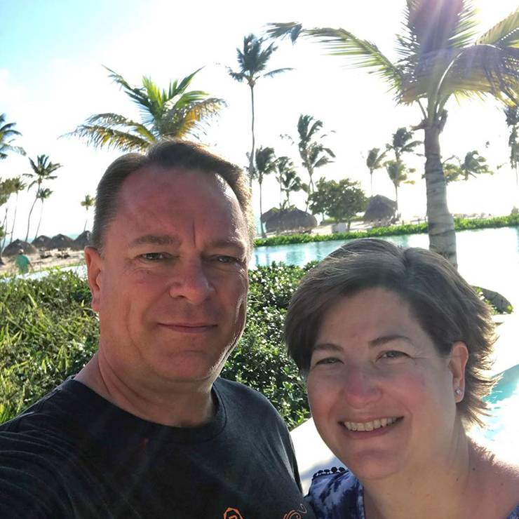 Kristie Gordon and her husband at the beach.