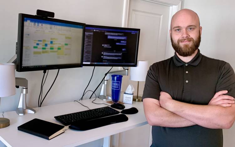 Dave Solloway says to find nonverbal cues like raising your eyebrows and grinning to display interest during a virtual meeting. Photo courtesy of Dave Solloway.