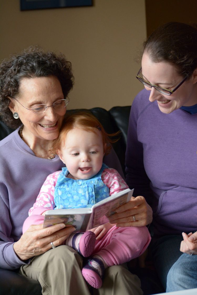 Girls have a lexical leg up over boys around the time of their first birthday, but their early-life language advantage isn’t because they hear more chatter from mom or dad. Credit – Elika Bergelson