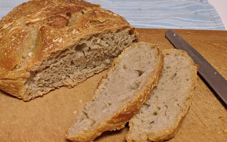 Maggie Nguyen has made no-kneed bread three times during COVID-19. Photo courtesy of Maggie Nguyen.