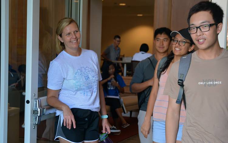 Brenda Ratliff, assistant director of IT, stood by the doors of East Campus Union, welcoming students for a few hours Tuesday morning. 