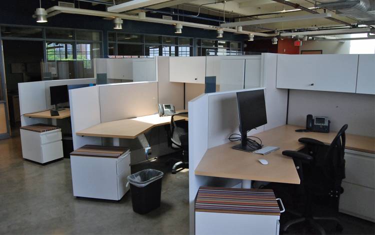 Duke OIT staff members can pick from a verity of workspaces at the Powerhouse. Photo by Stephen Schramm.