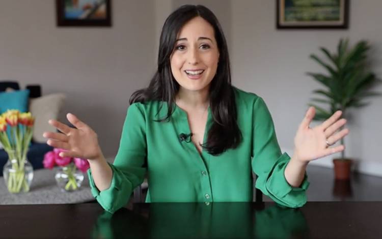Author and productivity expert Paula Rizzo shares tips on creating a remote workspace. Image courtesy of LinkedIn Learning.