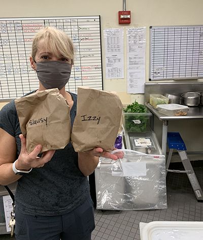 Lunches for Izzy and Slausy for their journey.