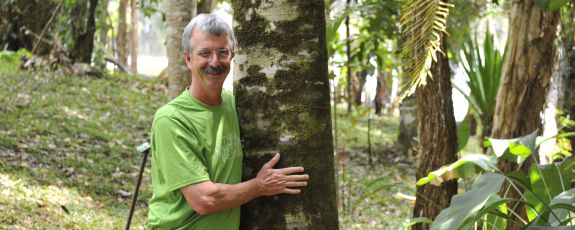 After planting thousands of trees and supporting the livelihoods of local people while overseeing conservation programs in Madagascar for the Duke Lemur Center for 35 years, Charlie Welch is set to retire this summer.