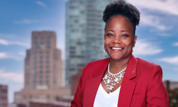 Domonique Redmond.