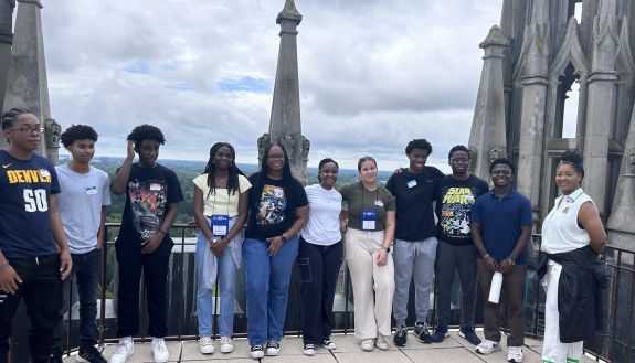 Group of high schoolers at the top of the Chapel steps. 