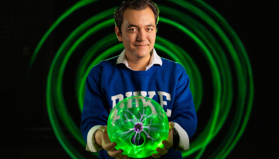 Tyler Ratcliffe holding ball of energy