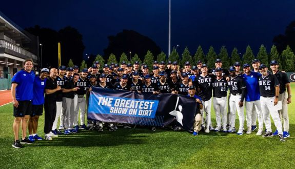 Duke Men's baseball celebrate regional title