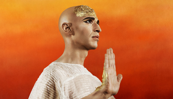 Anthony Roth Costanzo as Akhnaten.