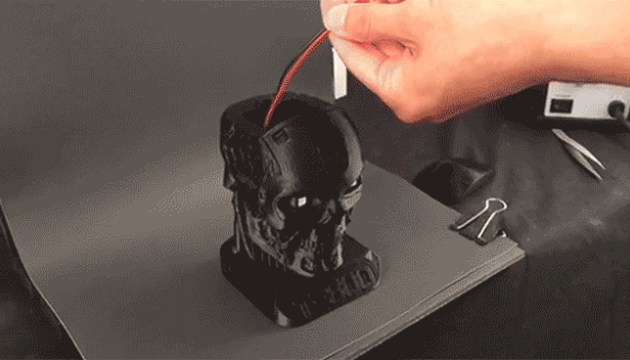 3D-Printable Material Sets Terminator’s Eyes Aglow