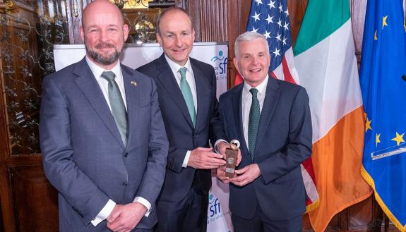 Taoiseach (Irish Prime Minister), Micheál Martin TD, (center) and Philip Nolan, Director General at SFI (left) present the Science Foundation Ireland St Patrick's Day Science Medal to Donald McDonnell, PhD (right) (credit: John Harrington Agency)