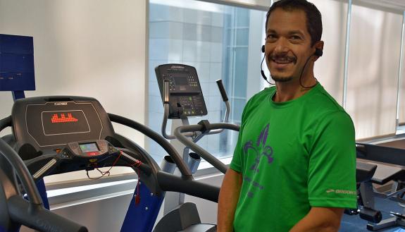 Michale Ferrandino runs on a treadmill in the Duke Medicine Pavilion faculty lounge. 