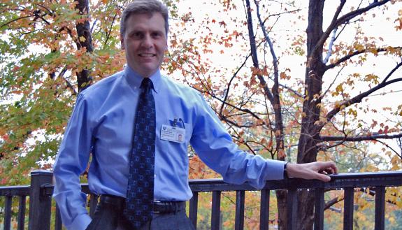 In both clinical and policy settings, Larry Greenblatt is helping ease the problem of opioid safety.