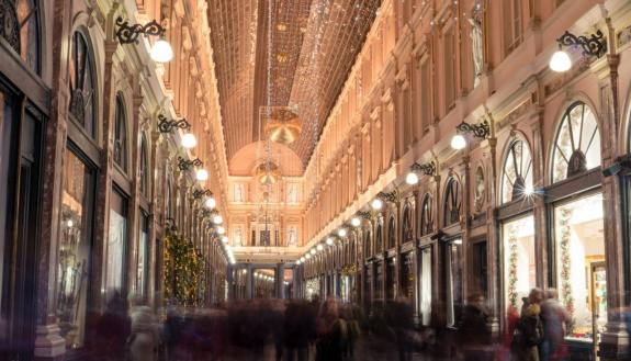  Imagine trying to move the 26,000 tourists who visit the Louvre each day through the maze of galleries and out of harm’s way. One Duke team spent 100 straight hours doing just that, and took home a prize.
