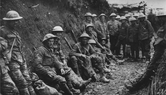 Soldiers at the Battle of the Somme, 1916.