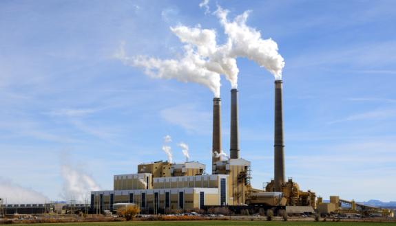 image of smoke coming from coal plant smokestack