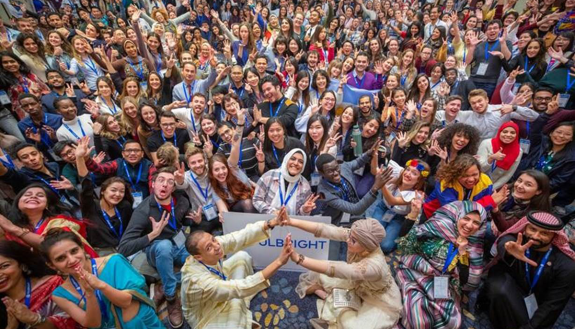 Fulbright students together at a pre-pandemic conference.