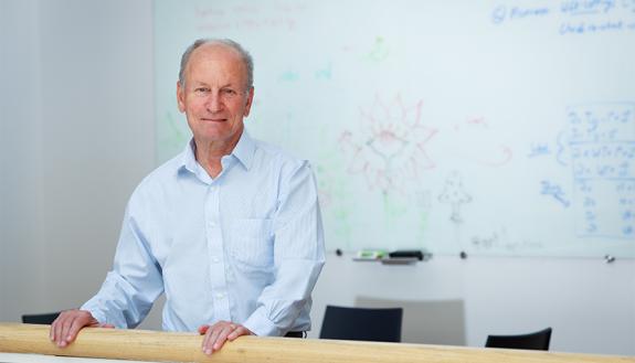 Stephen Lisberger, PhD, chair and George Barth Geller Distinguished Professor for Research in Neurobiology.  Photo by HuthPhoto