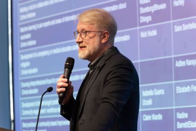 Brian Southwell, PhD, adjunct professor in the Department of Medicine, organized the National Forum on Best Practices to Address Health Information